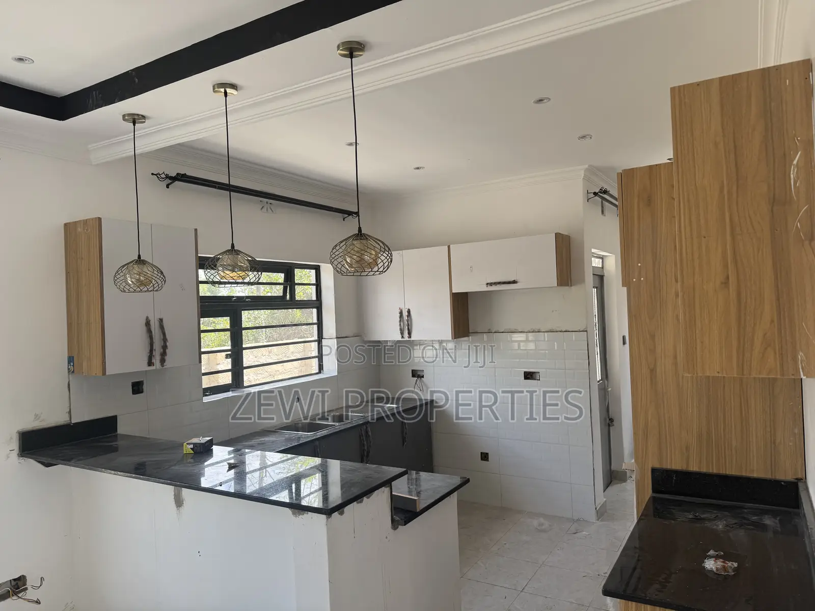 3bdrm Bungalow in Matasia for sale in Matasia