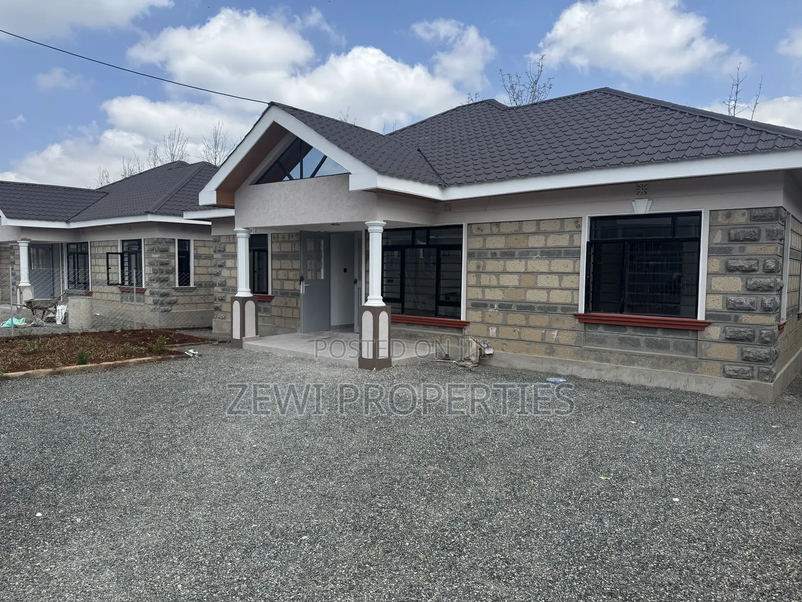 3bdrm Bungalow in Matasia for sale in Matasia
