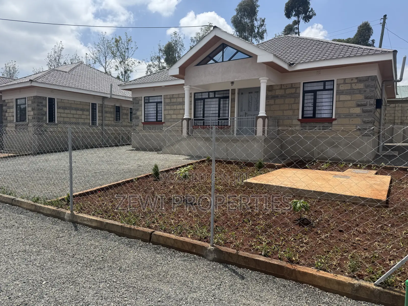 3bdrm Bungalow in Matasia for sale in Matasia