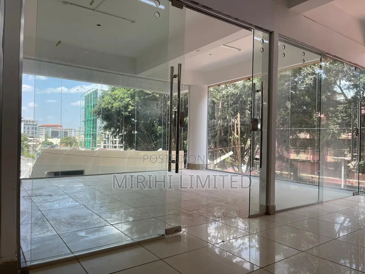 Modern/Spacious Shops to Let in Parklands/Highridge