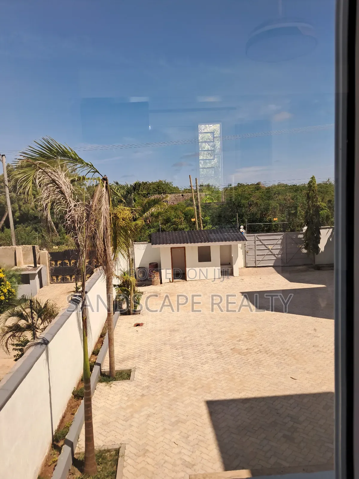 2bdrm Apartment in Carrefour, Diani for rent in Diani