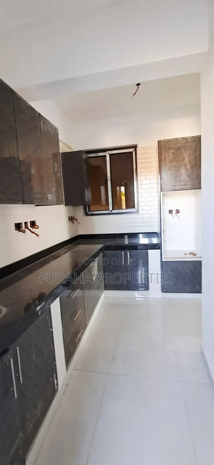 3bdrm Apartment in Nyali for sale in Nyali
