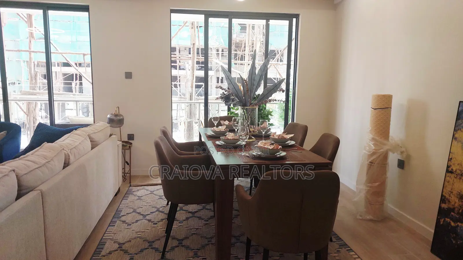 3bdrm Apartment in Gateway Mall Area for sale in Gateway Mall Area