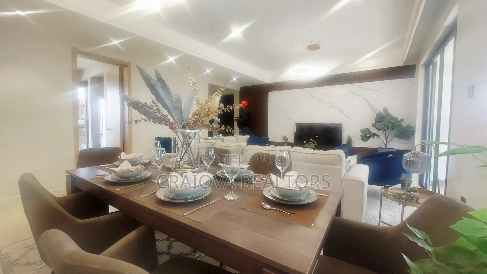 4bdrm Apartment in Gateway Mall Area for sale in Gateway Mall Area