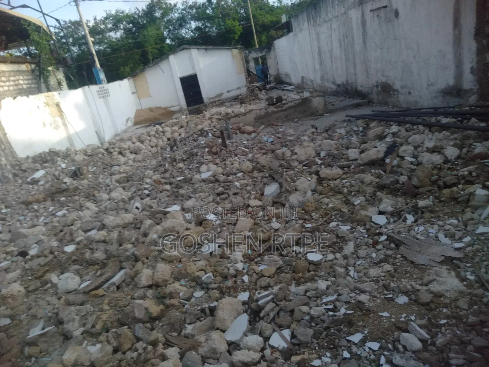 Prime 1/8 Acre Yard at to Let at Links Road Nyali Mombasa in Nyali