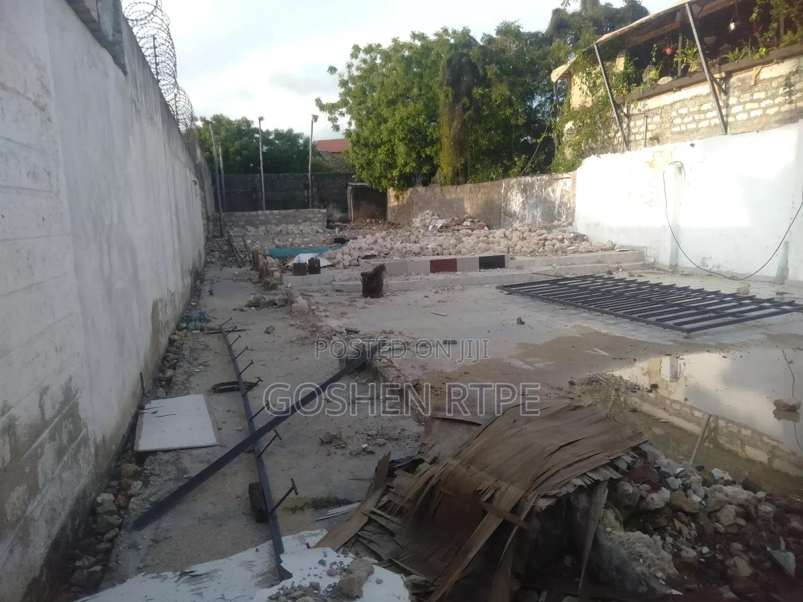 Prime 1/8 Acre Yard at to Let at Links Road Nyali Mombasa in Nyali