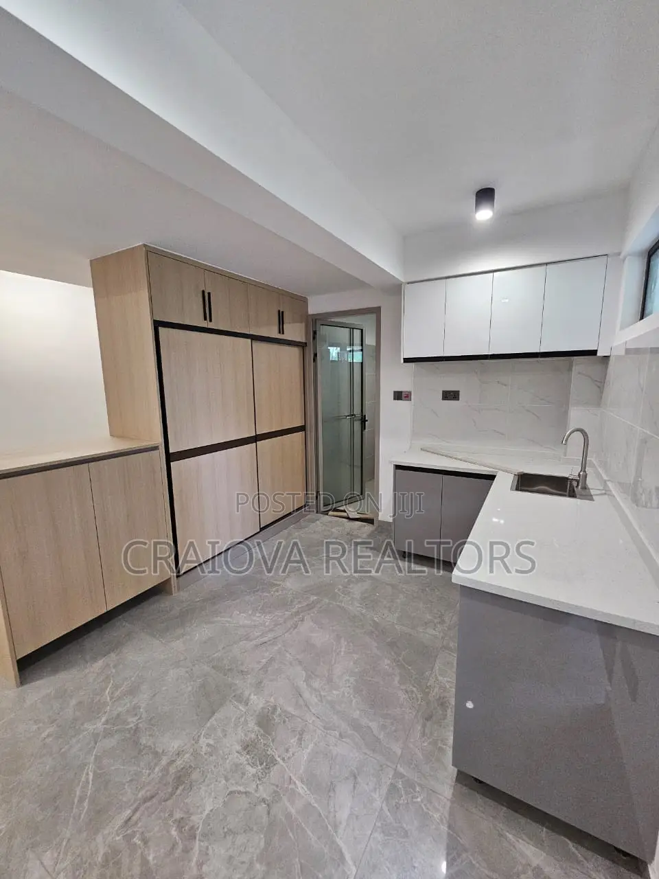 Studio Apartment in Valley Arcade for sale in Valley Arcade