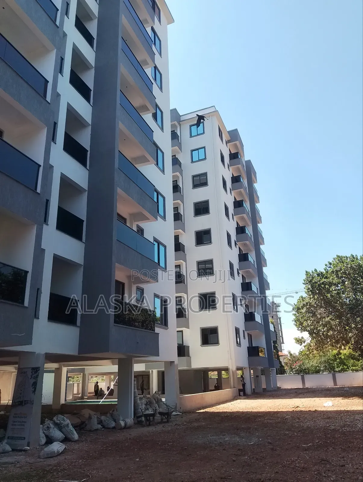 3bdrm Apartment in Nyali Estate for sale in Nyali