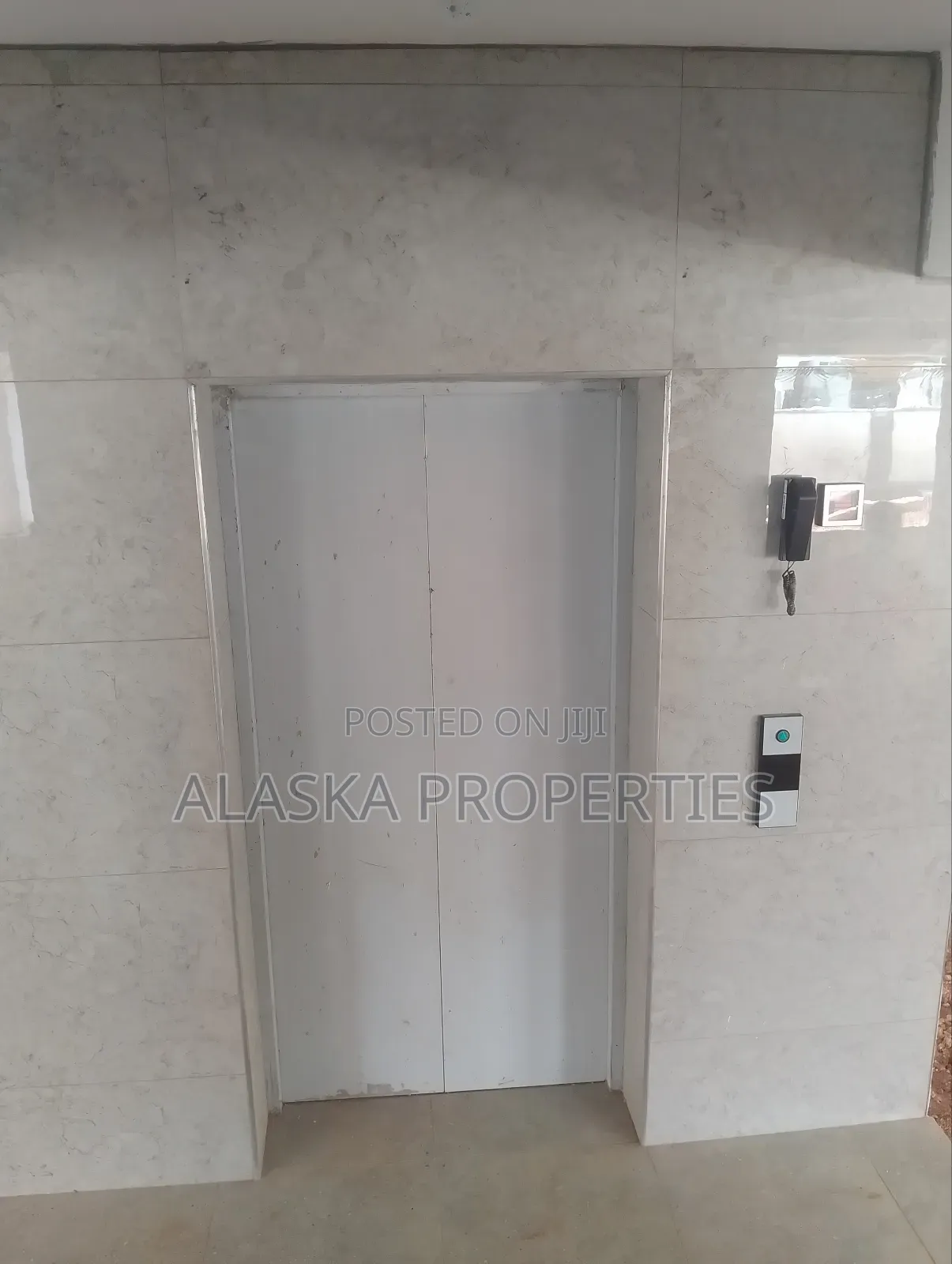 3bdrm Apartment in Nyali Estate for sale in Nyali