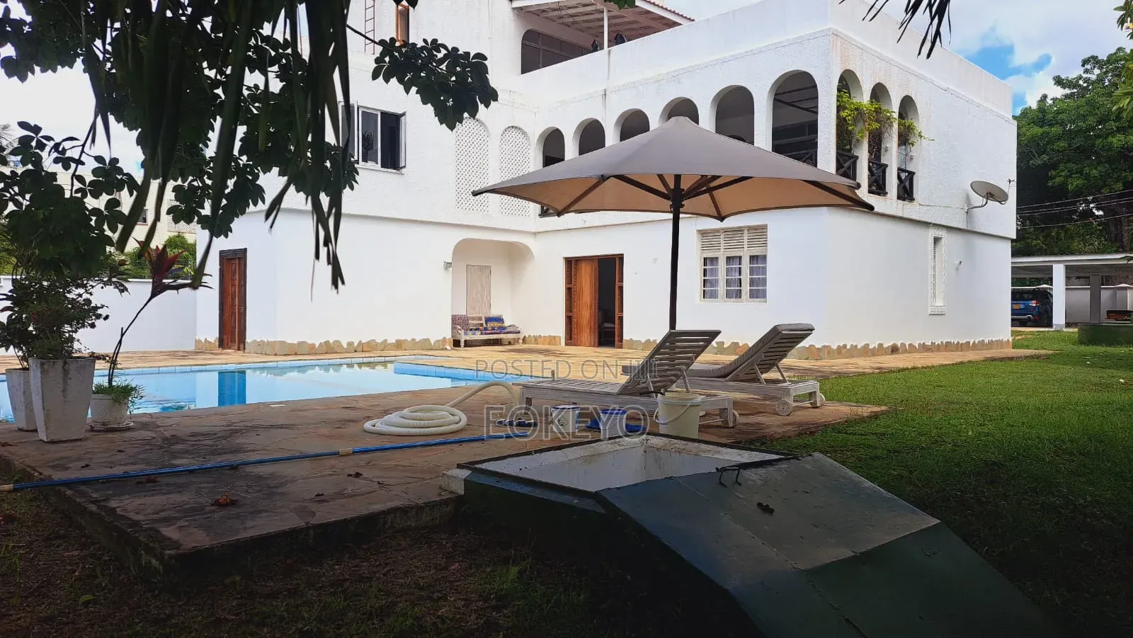 5bdrm Mansion in Luxury 5-Bed for sale in Diani