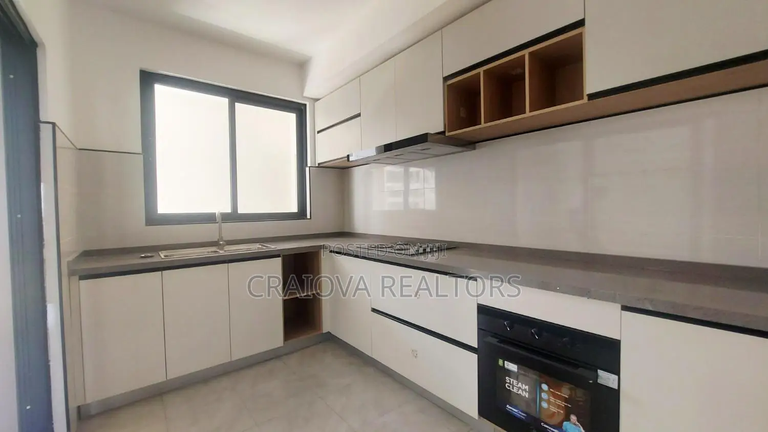 3bdrm Apartment in Hotel 67 Area for sale in Hotel 67 Area