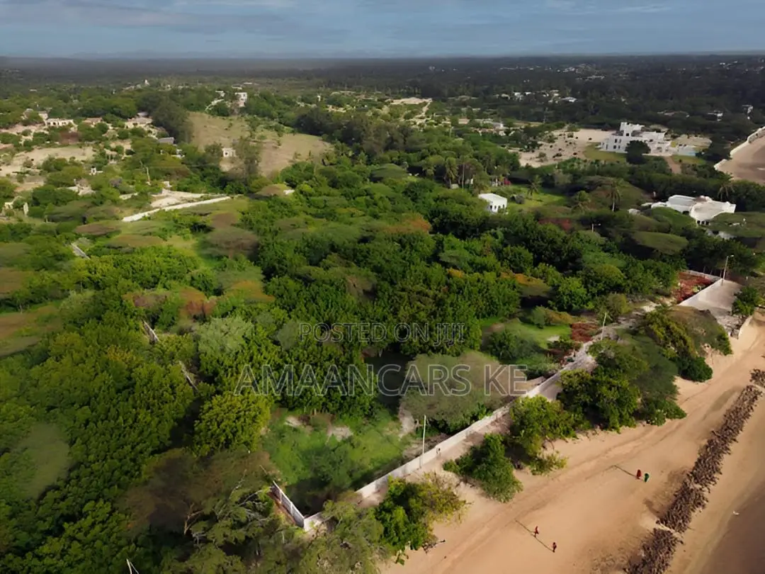 5.15 Acres for Sale in Lamu Shela (Beachfront) in Shella
