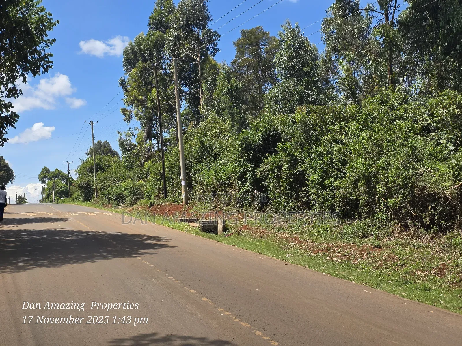 3.5 Acre for Sale Lenana Ideal for Commercial Buiding Touching Tarmac in Lenana