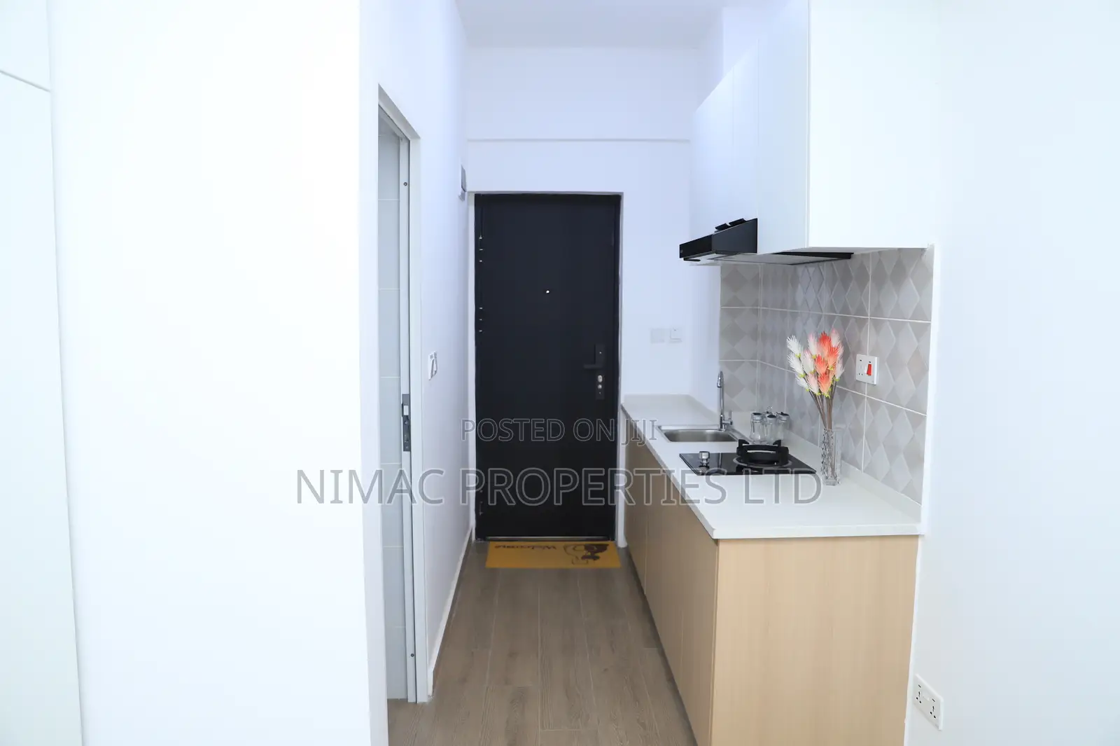 Furnished 1bdrm Apartment in Gate B for sale in Gate B