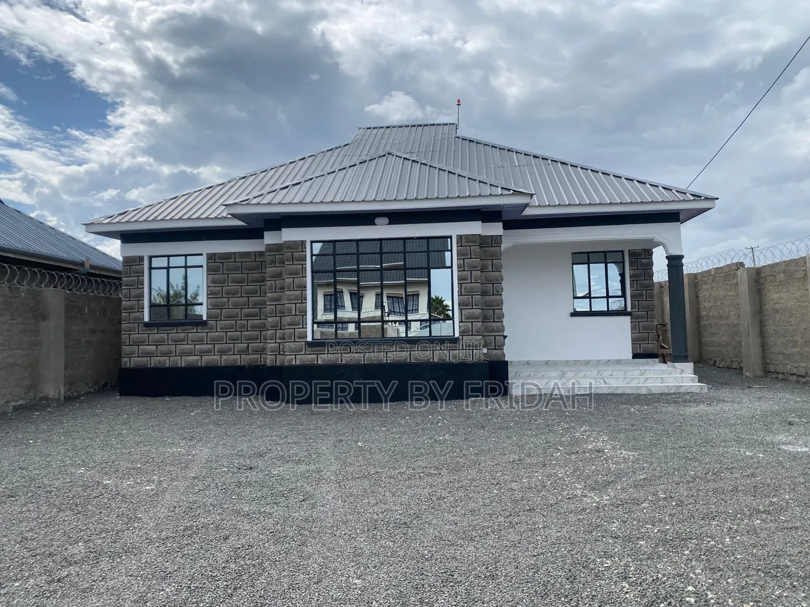 3bdrm Bungalow in Kitengela for sale in Kitengela