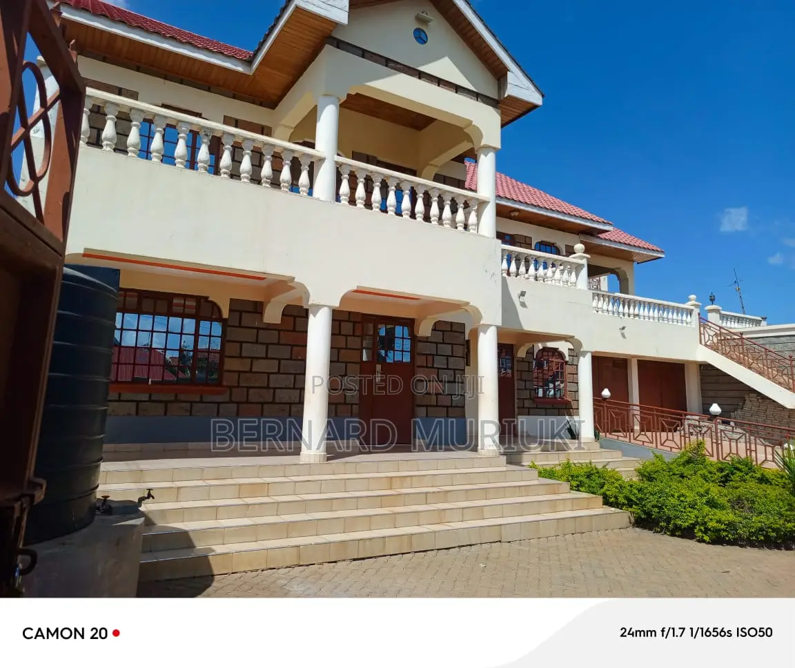 5bdrm Maisonette in Landless/ Happy for sale in Happy Valley Estate