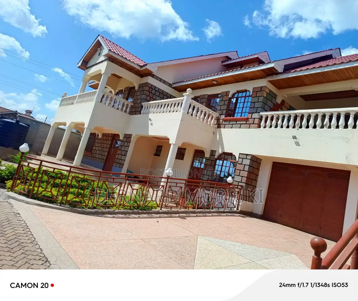 5bdrm Maisonette in Landless/ Happy for sale in Happy Valley Estate