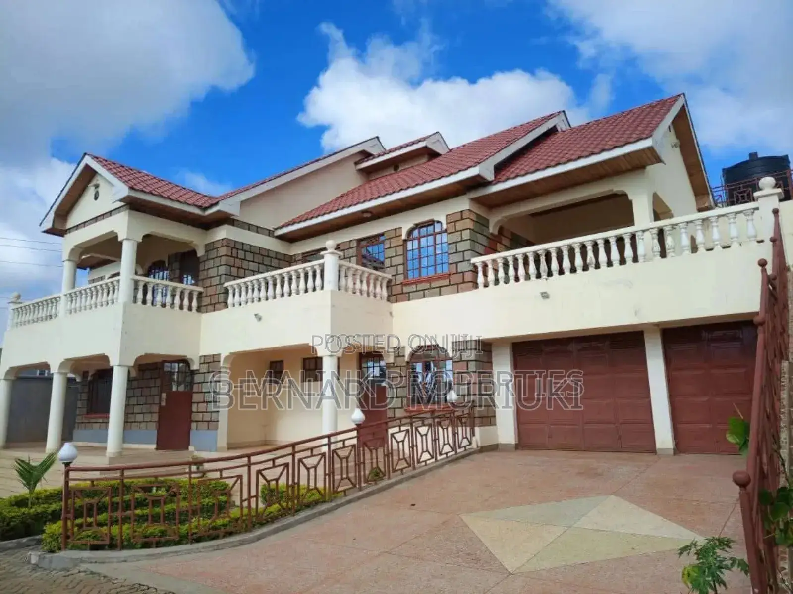 5bdrm Maisonette in Landless/ Happy for sale in Happy Valley Estate