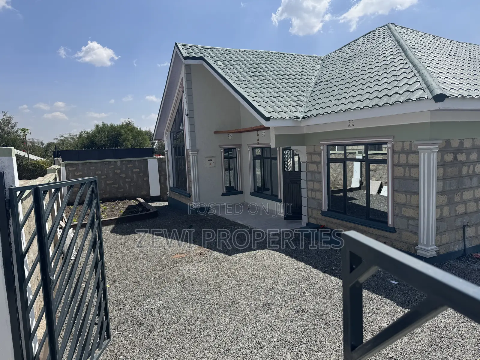 4bdrm Bungalow in Matasia for sale in Matasia