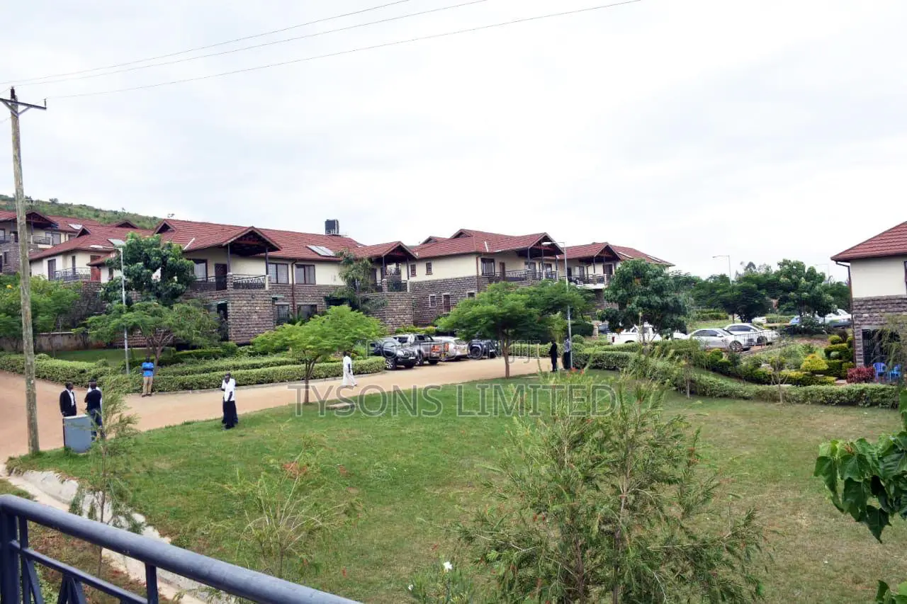 3bdrm Villa in Victoria Gardens, North West Kisumu for sale in North West Kisumu