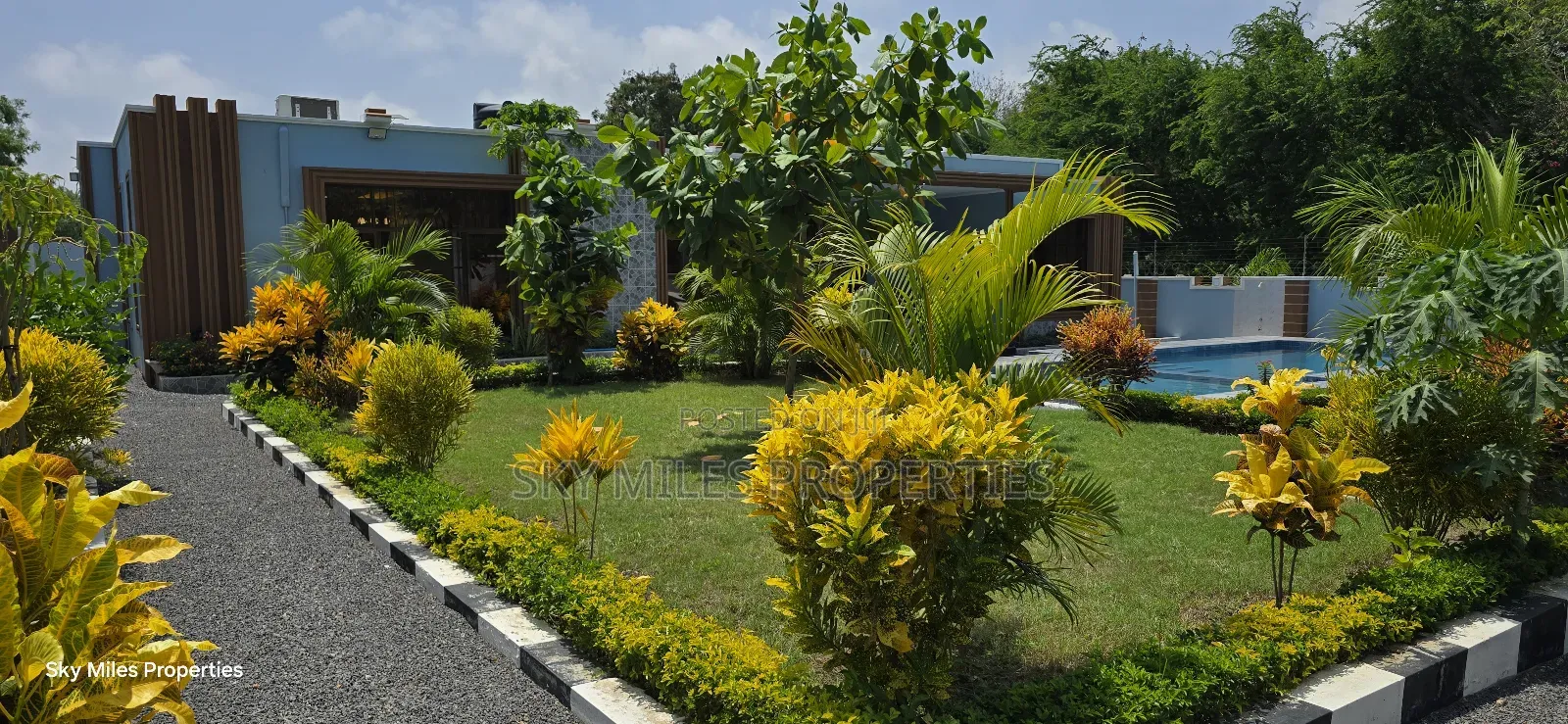 Furnished 4bdrm House in Sun&Sand, Kikambala for sale in Kikambala