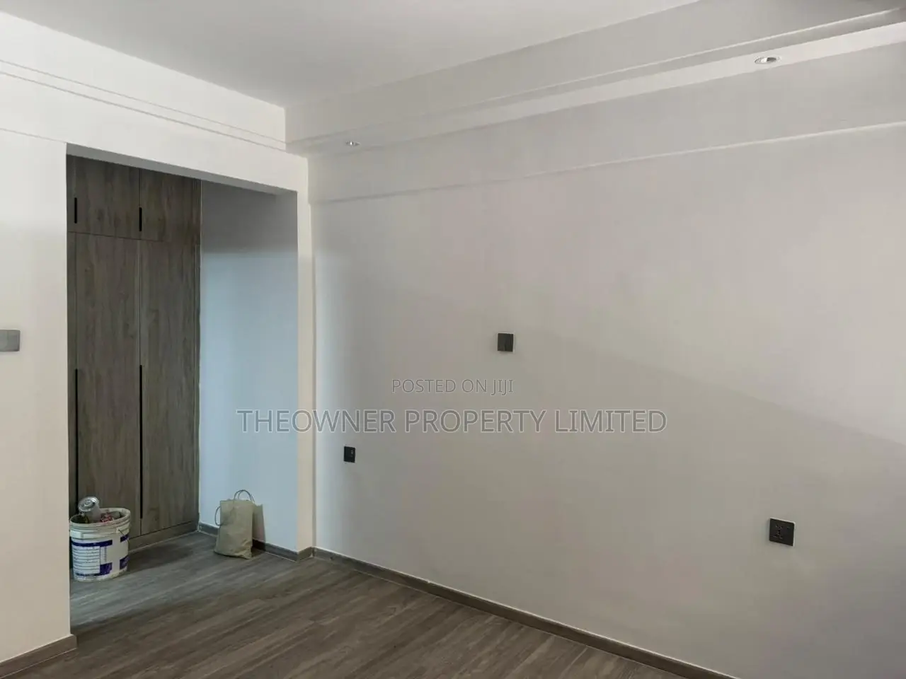 3bdrm Apartment in Lavington, Muthangari for sale in Muthangari