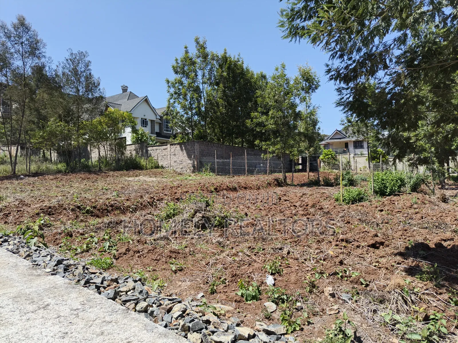 Quarter Acre Red Soil Plot for Sale in Kerarapon Drive, Ngong in Kerarapon