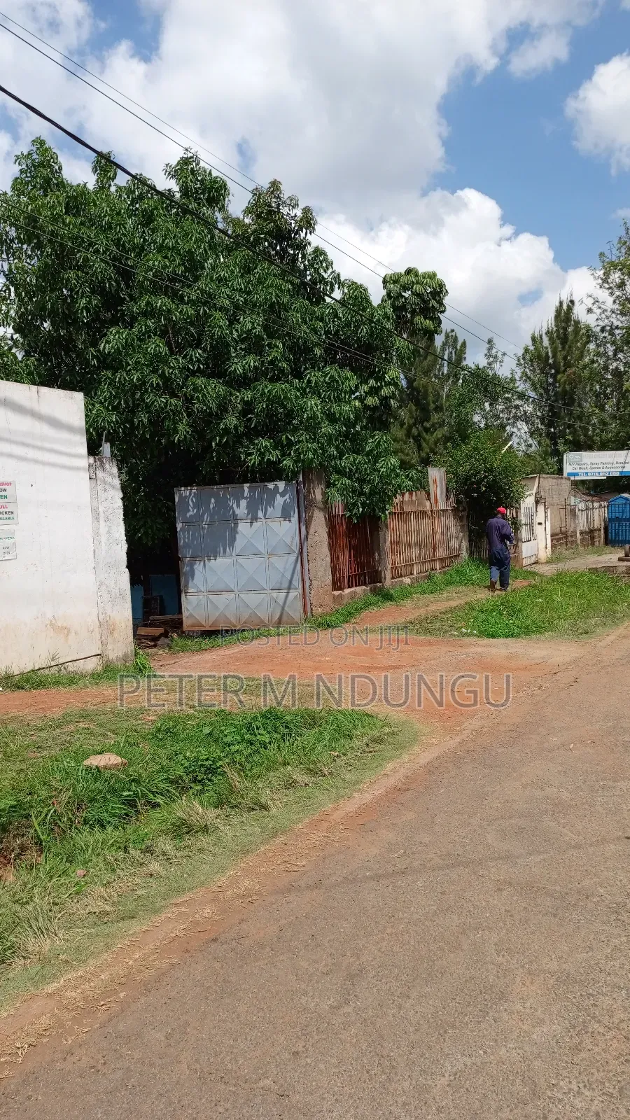 Prime 1 Acre Touching Kiambu Road in Kiambu / Kiambu