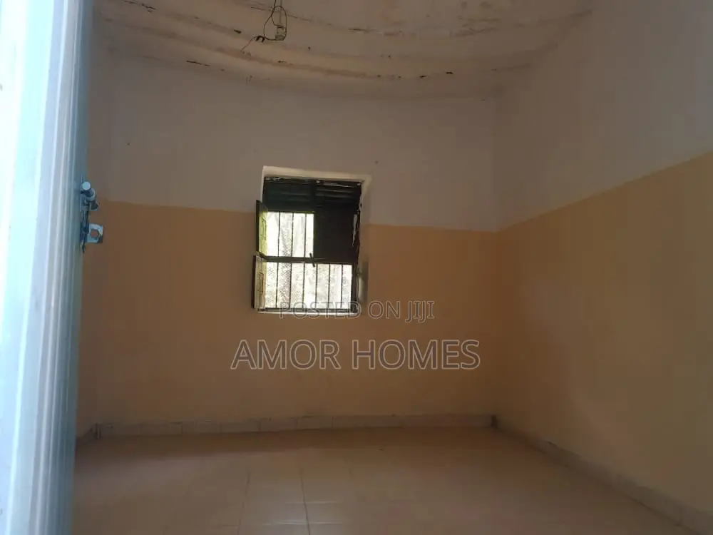 Studio Apartment in Barsheba, Mshomoroni for rent in Mshomoroni