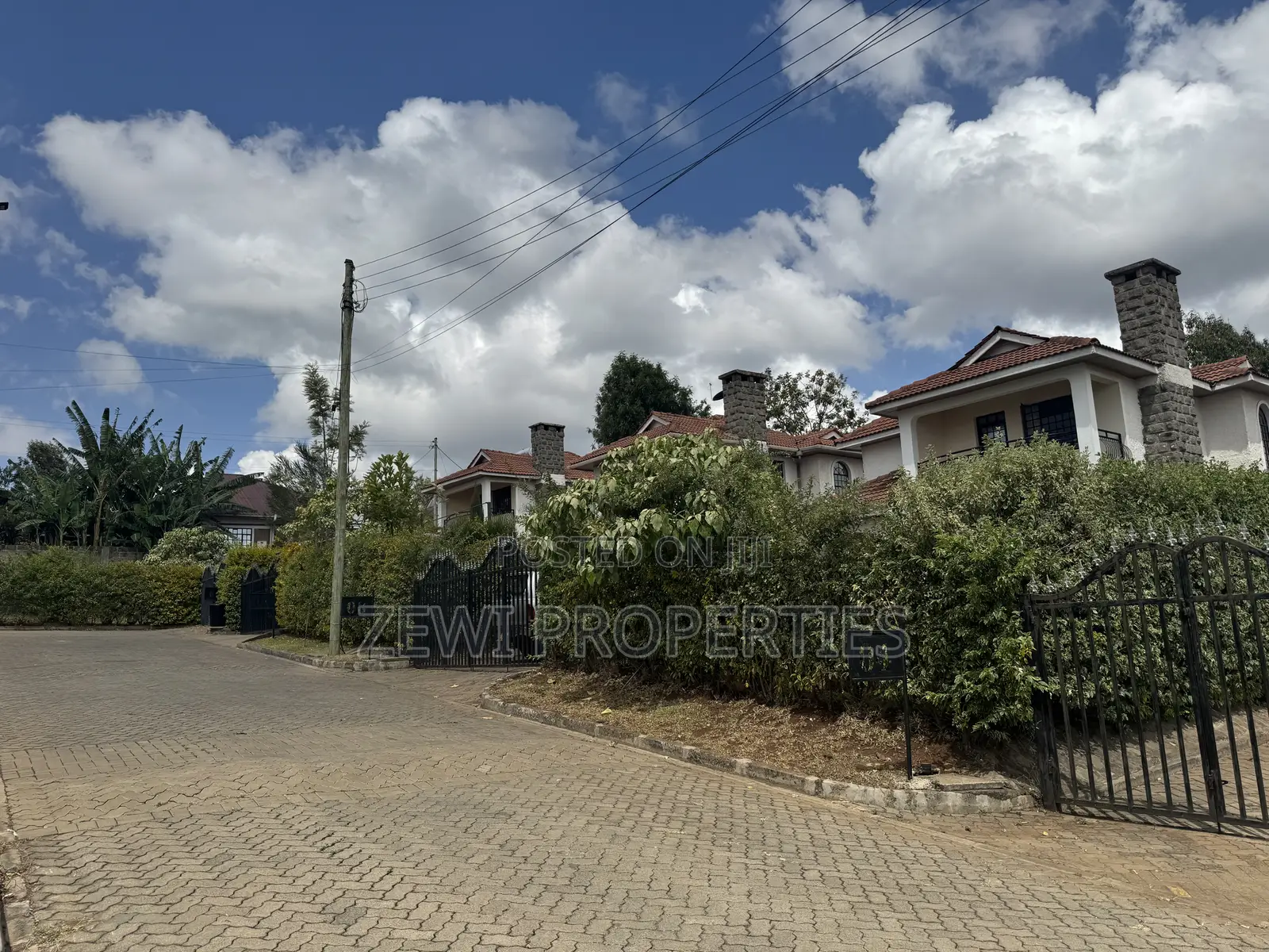 4bdrm Mansion in Ol Keri for sale in Ol Keri
