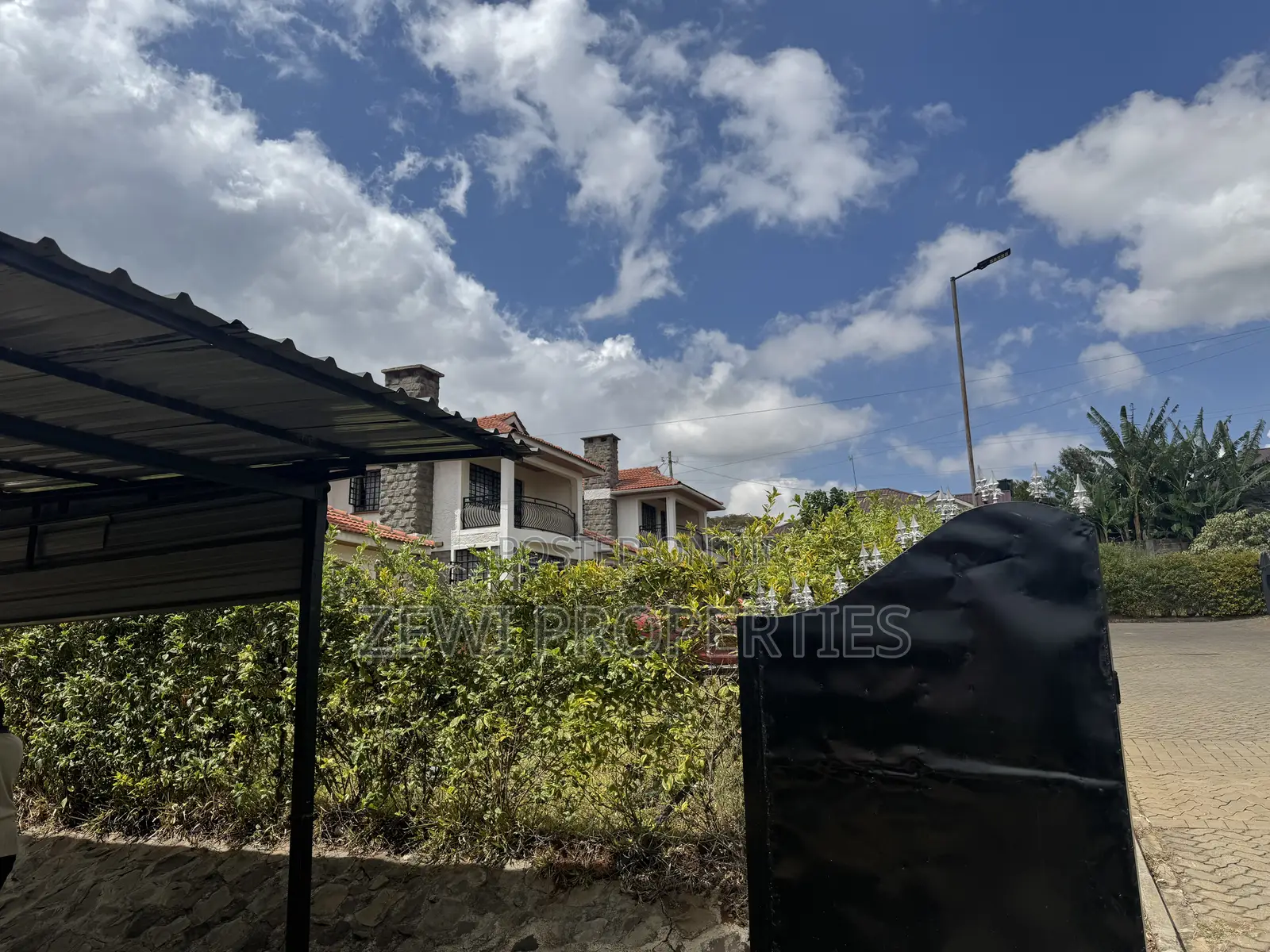 4bdrm Mansion in Ol Keri for sale in Ol Keri