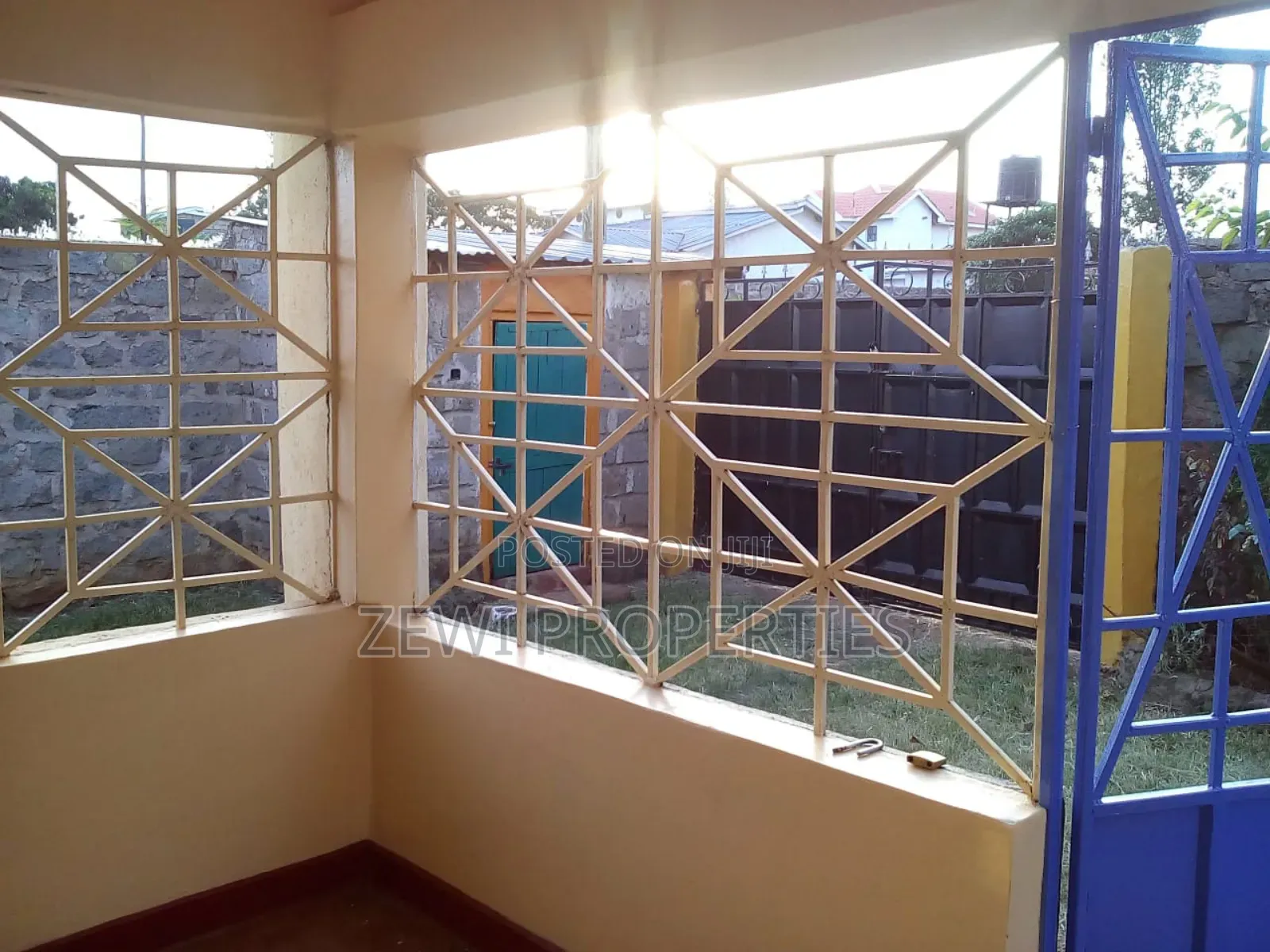 3bdrm Bungalow in Sunrise Estate for sale in Sunrise Estate