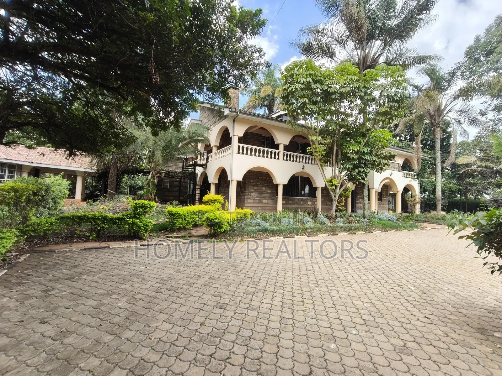 6bdrm Maisonette in Nairobi, Karen for rent in Karen