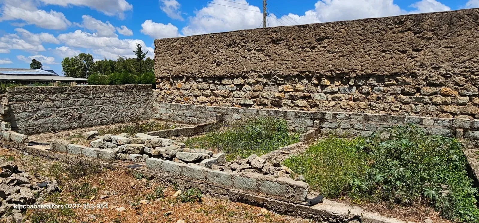 Commercial Plot With Foundation for Sake Annex Eldoret in Racecourse