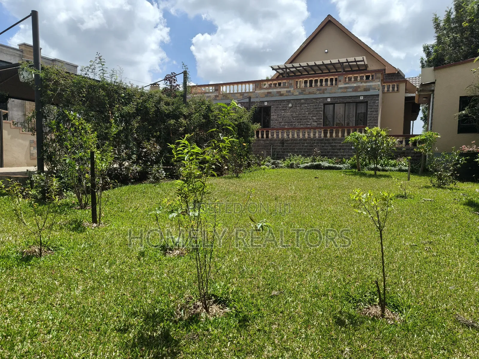 4bdrm Maisonette in Kerarapon Drive, for rent in Kerarapon
