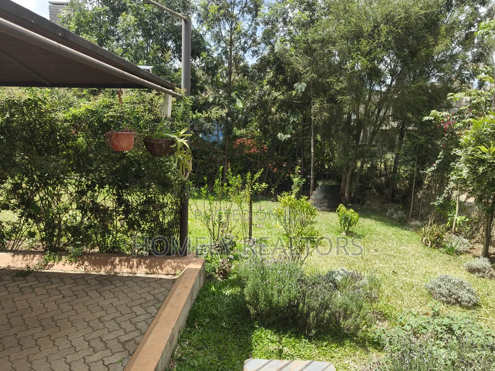 4bdrm Maisonette in Kerarapon Drive, for rent in Kerarapon