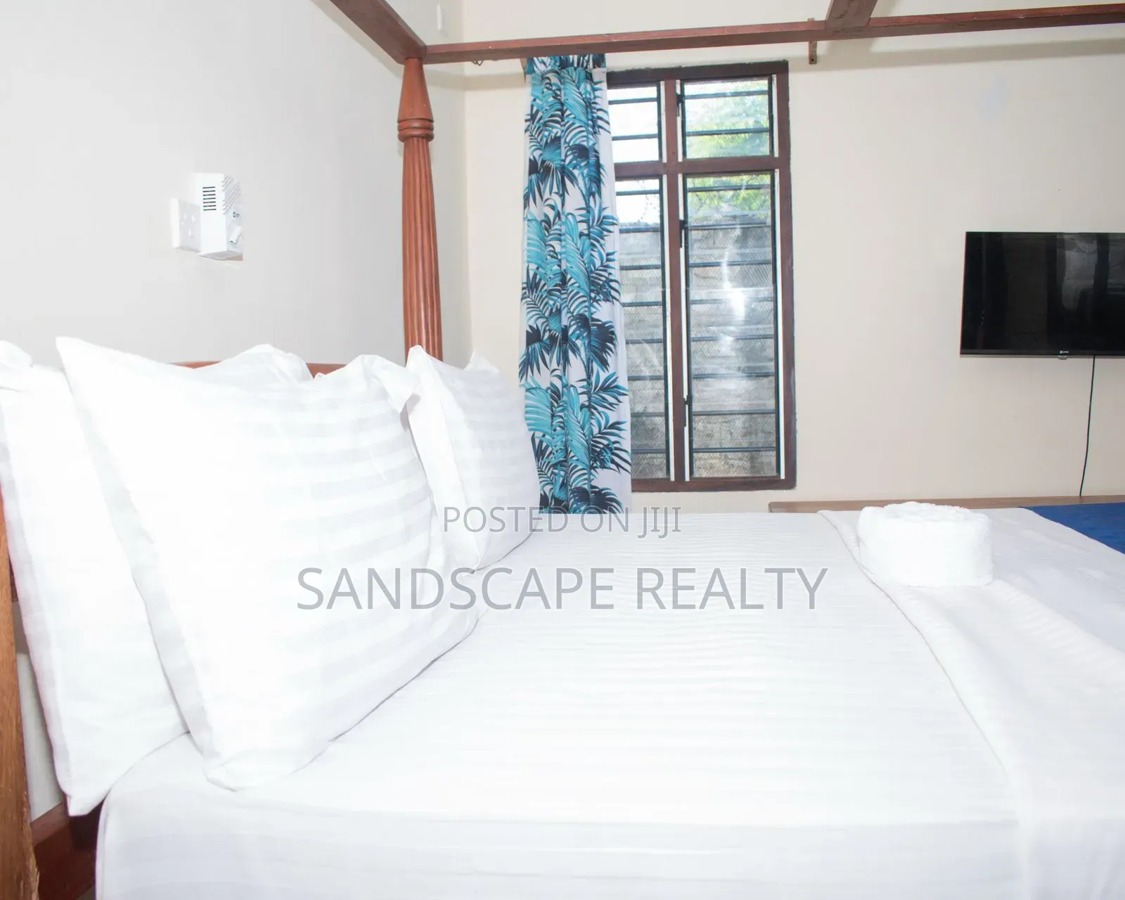 2 Bedroom House Opposite Carrefour in Diani