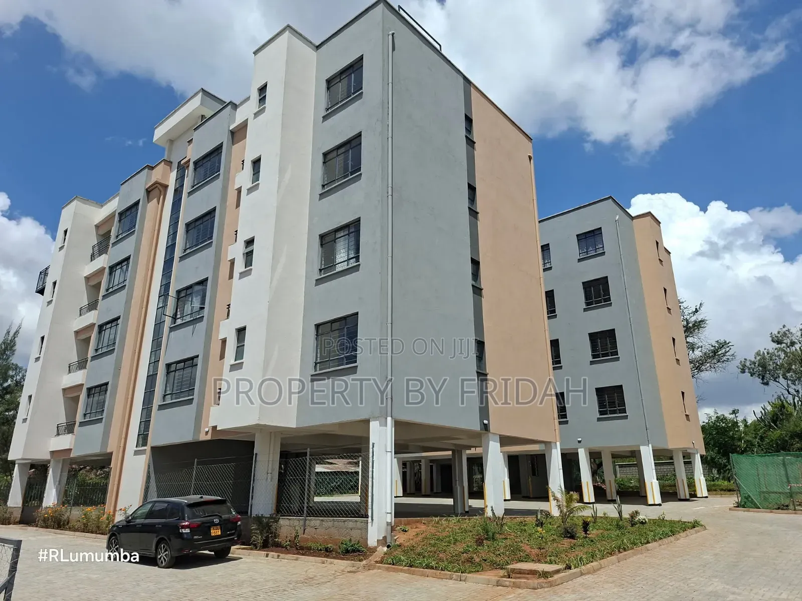 3bdrm Apartment in Mlolongo for sale in Mlolongo