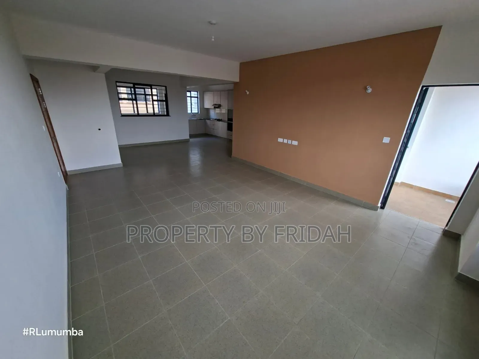 3bdrm Apartment in Mlolongo for sale in Mlolongo