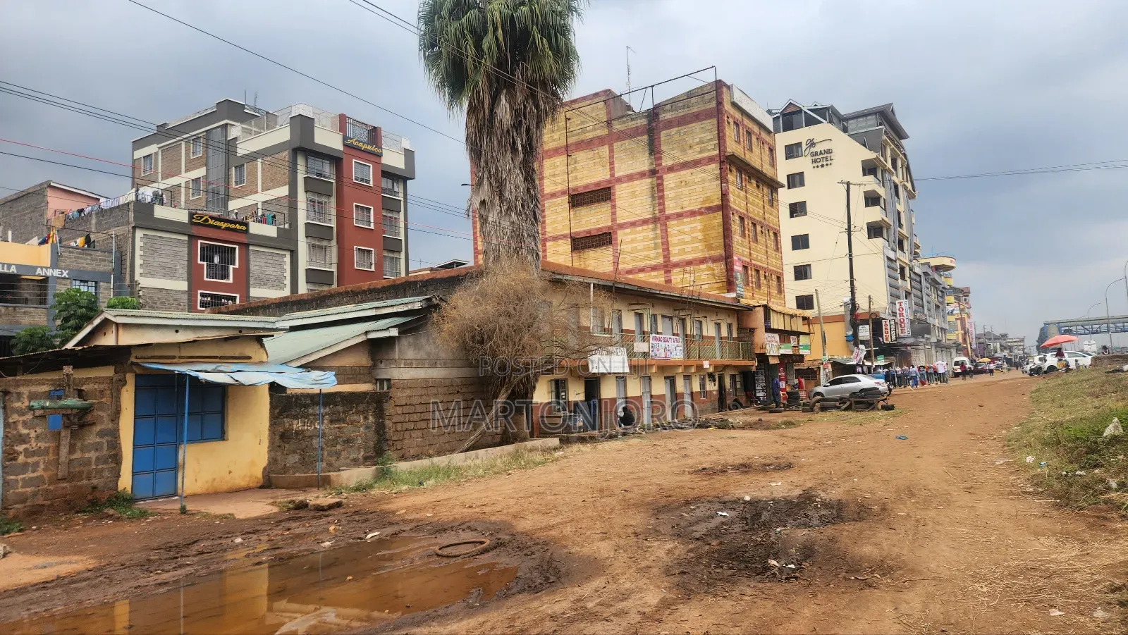 Kenyatta Road Theta Commercial Plots in Kenyatta Road / Theta