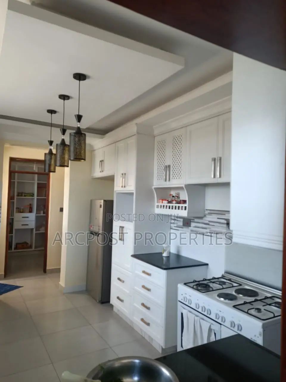 4bdrm Maisonette in Katani for sale in Katani