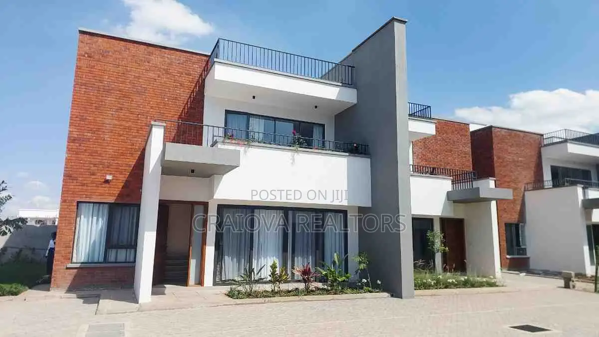 4bdrm Villa in Langata for sale in Langata