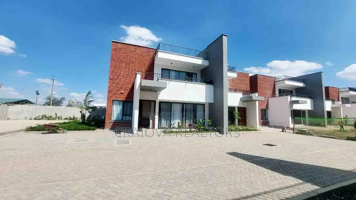 4bdrm Villa in Langata for sale in Langata