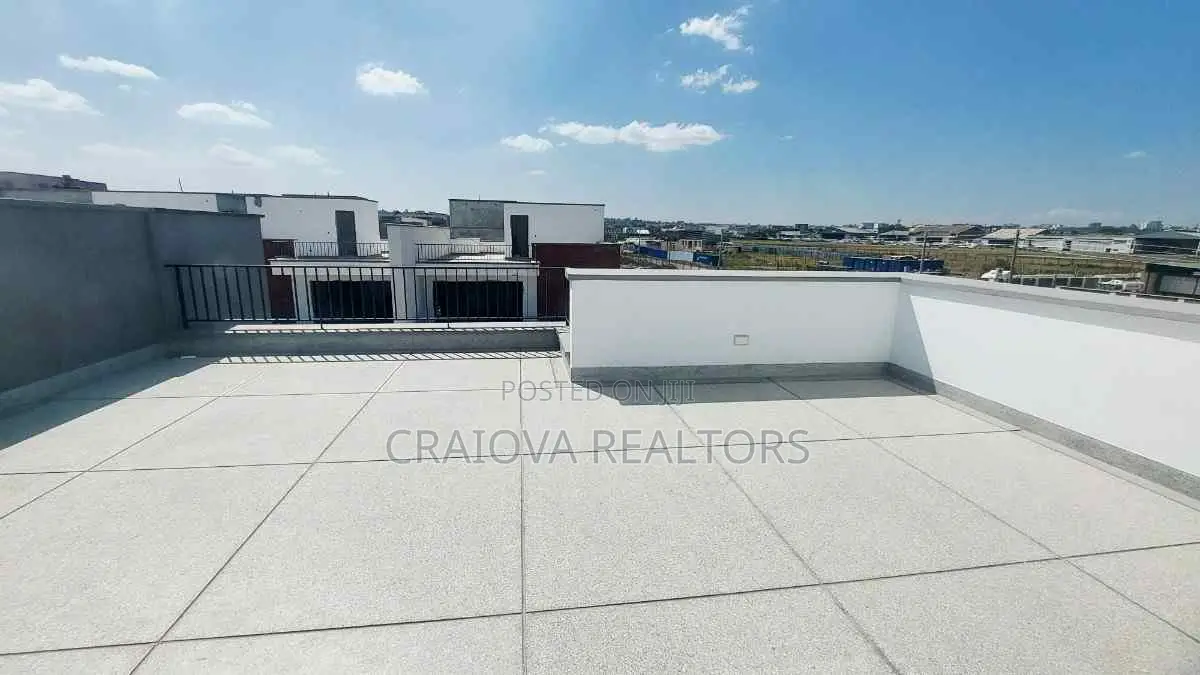 4bdrm Townhouse/Terrace in Langata for sale in Langata