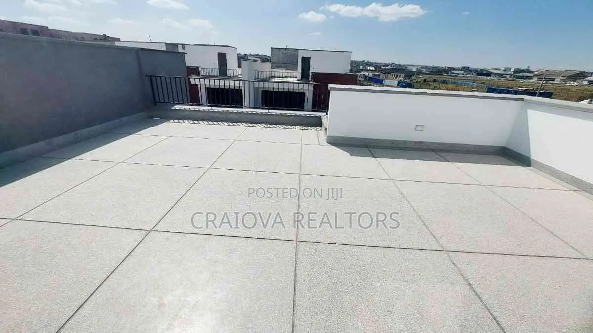 4bdrm Townhouse/Terrace in Langata for sale in Langata