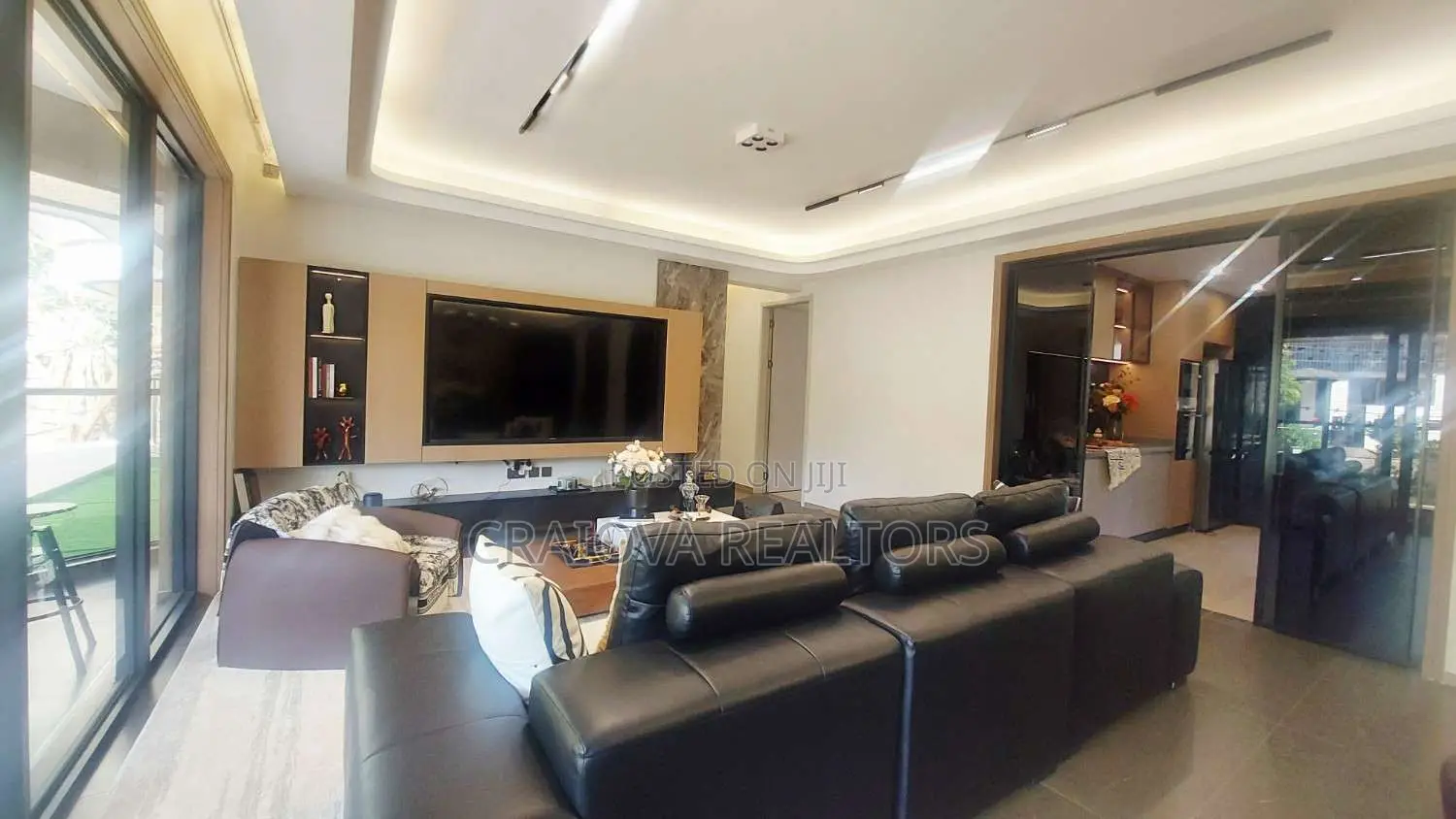 3bdrm Apartment in Westlands for sale in Westlands