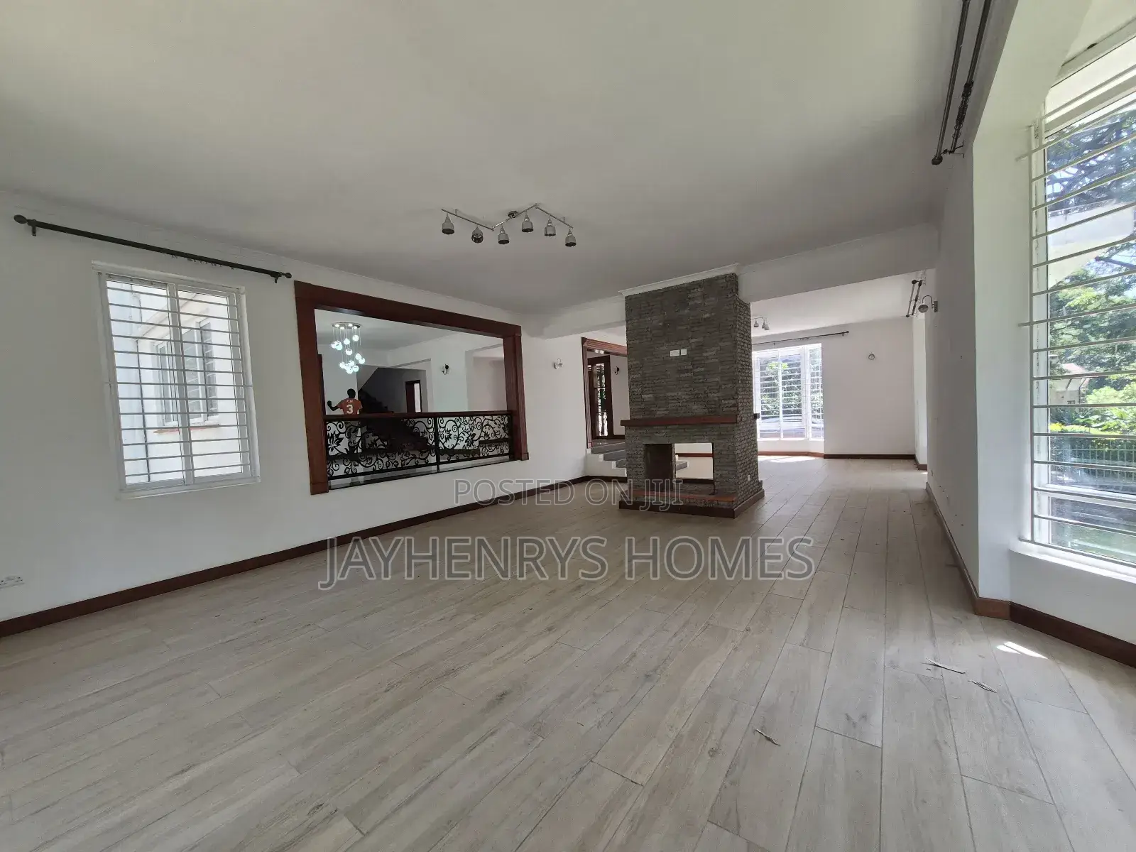 5bdrm House in Rosslyn for rent in Rosslyn