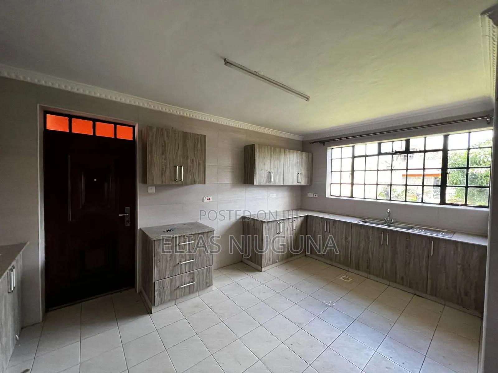 5bdrm Duplex in Membley for rent in Membley Estate