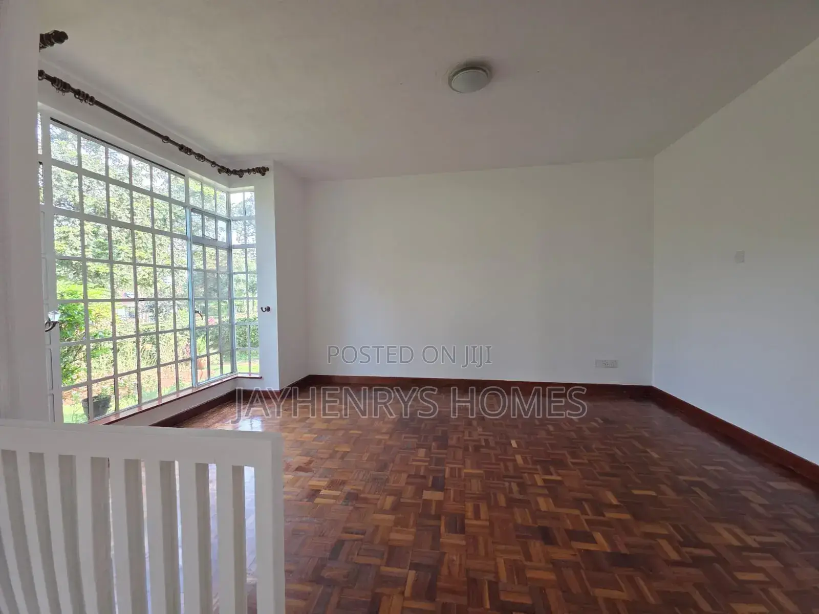 4bdrm House in Rosslyn for sale in Rosslyn