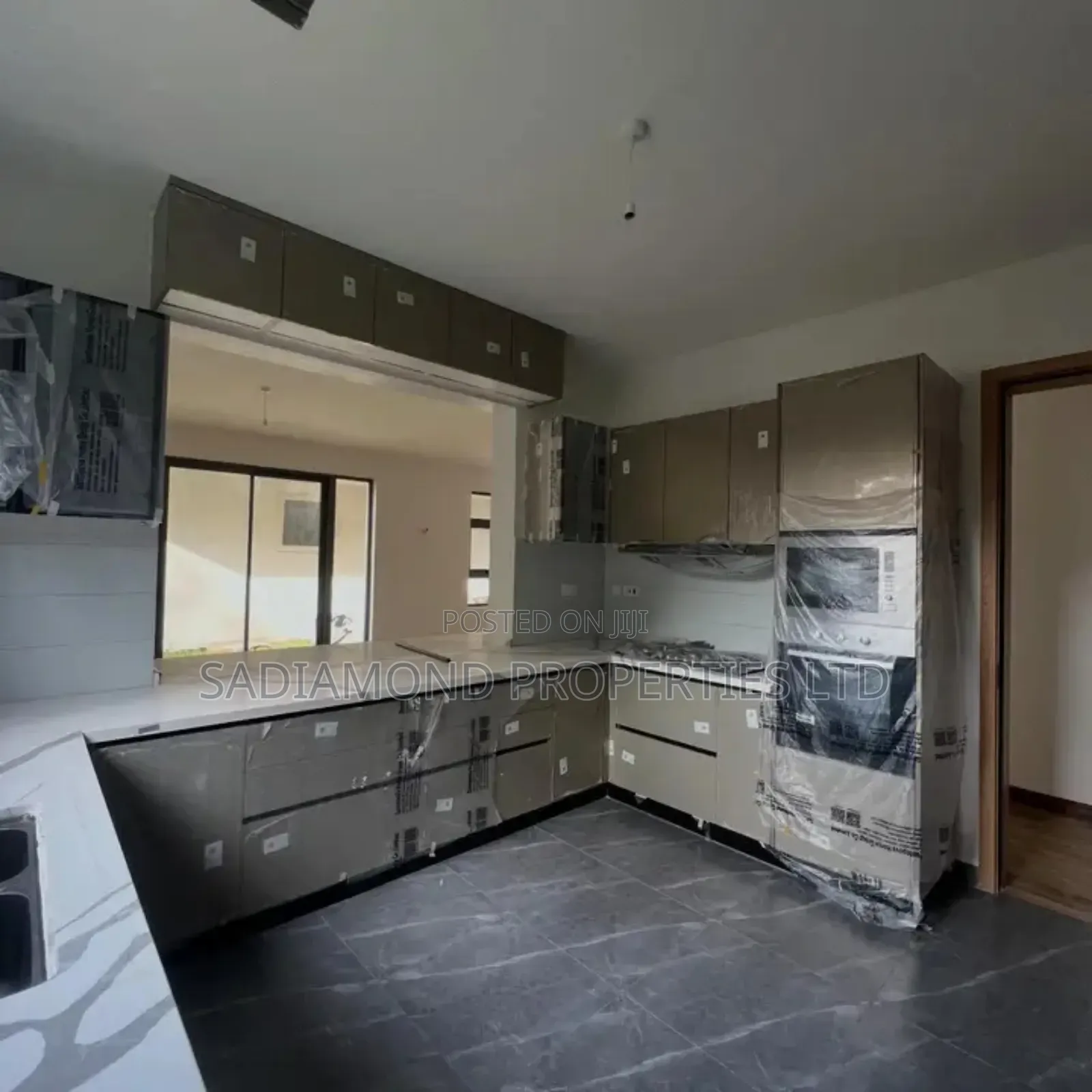 6bdrm Townhouse/Terrace in Lavington for sale in Lavington